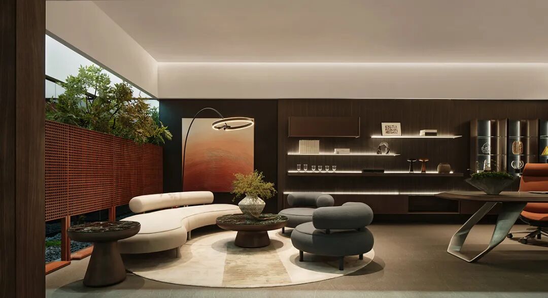 天悦CEO PRIVE：在展会喧嚣中打造静谧的森林办公绿洲