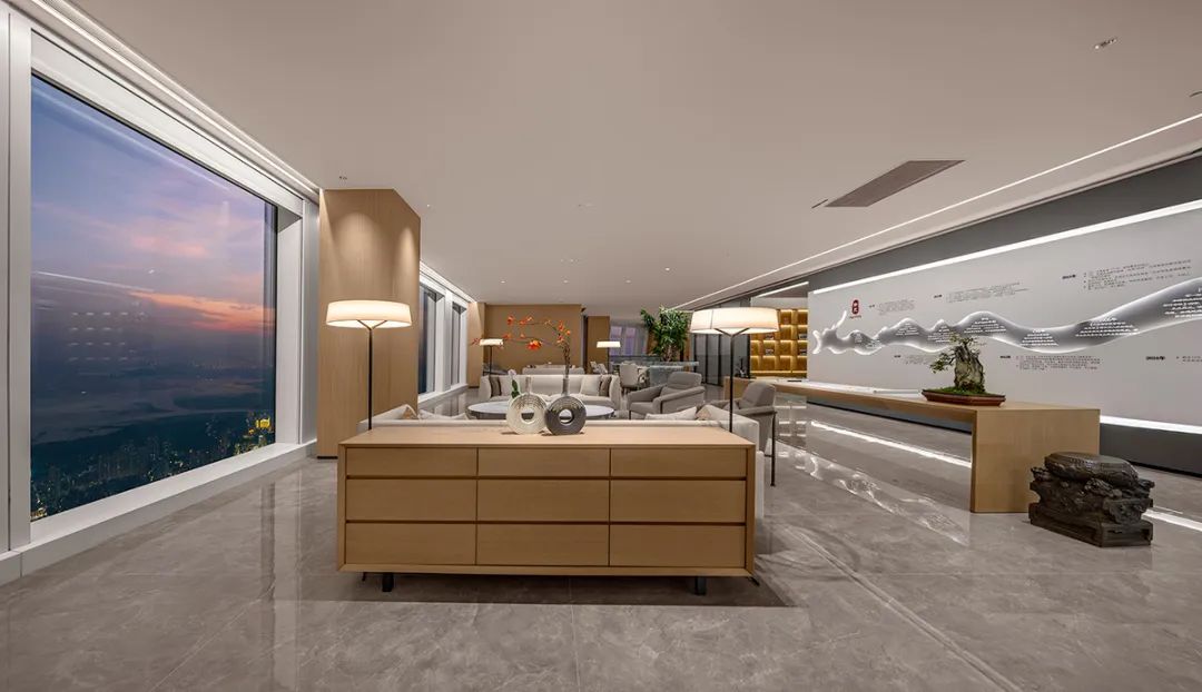 Cultural and Design Integration of Qiancheng Law Firm's Shenzhen Office Space Principal Designer