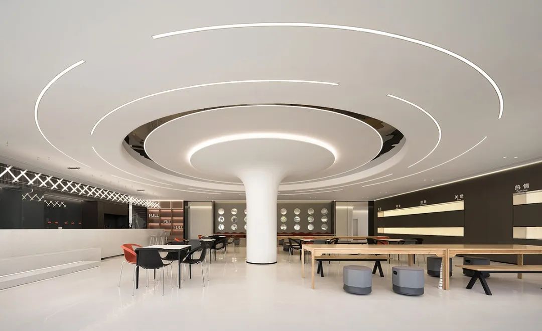 福贝宠食上海总部：打造宠物友好与社交体验并重的办公环境