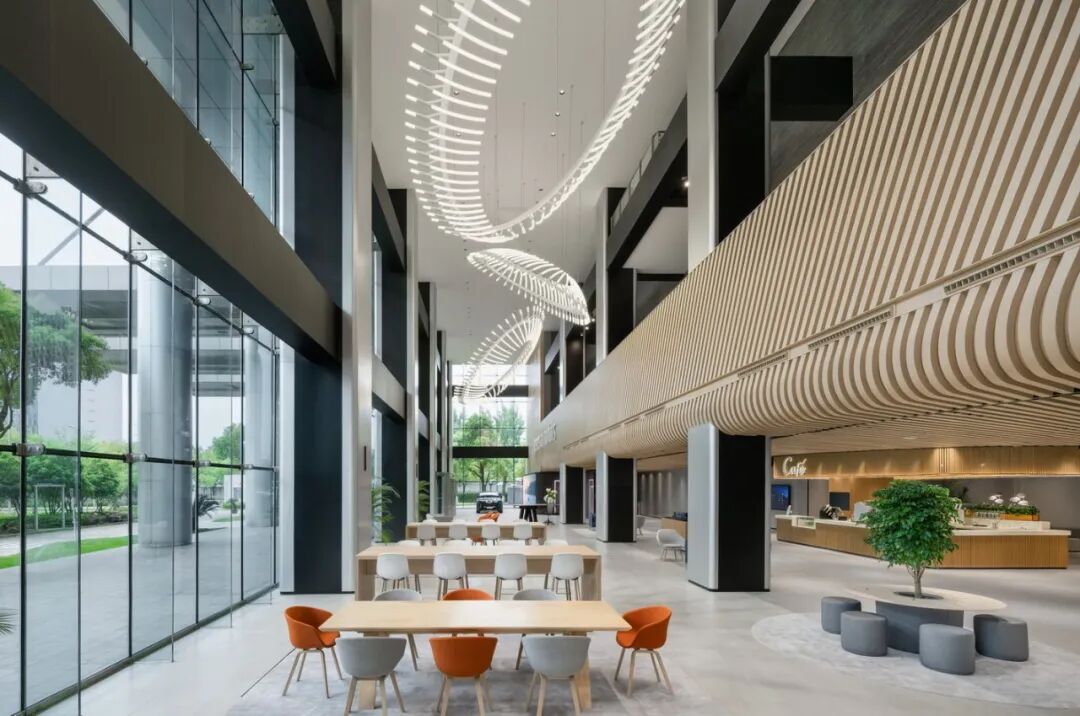 【通用汽车GM上海办公空间：可持续设计与智慧办公的融合实践】
