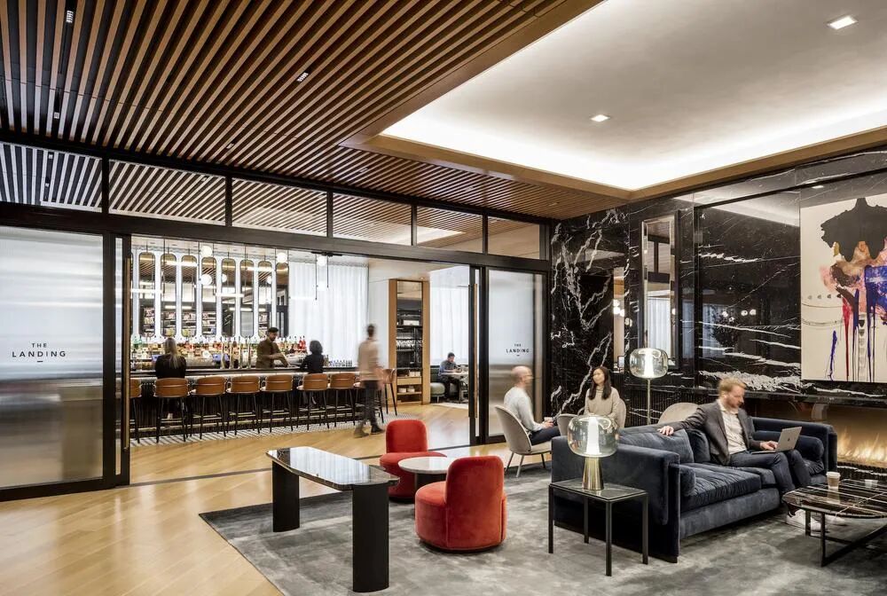 PENN1办公楼改造：办公环境设计与定制家具软装打造多元办公空间