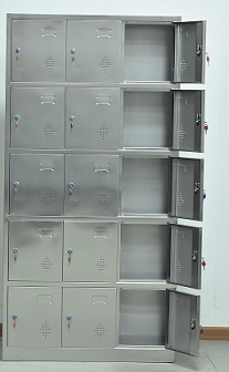 不锈钢十五门更衣柜